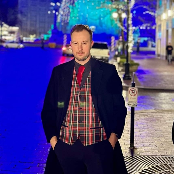 Meet your Posher, Joel - Picture 5 of 6